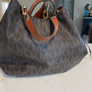 Michael Kors Chain Handle Bag